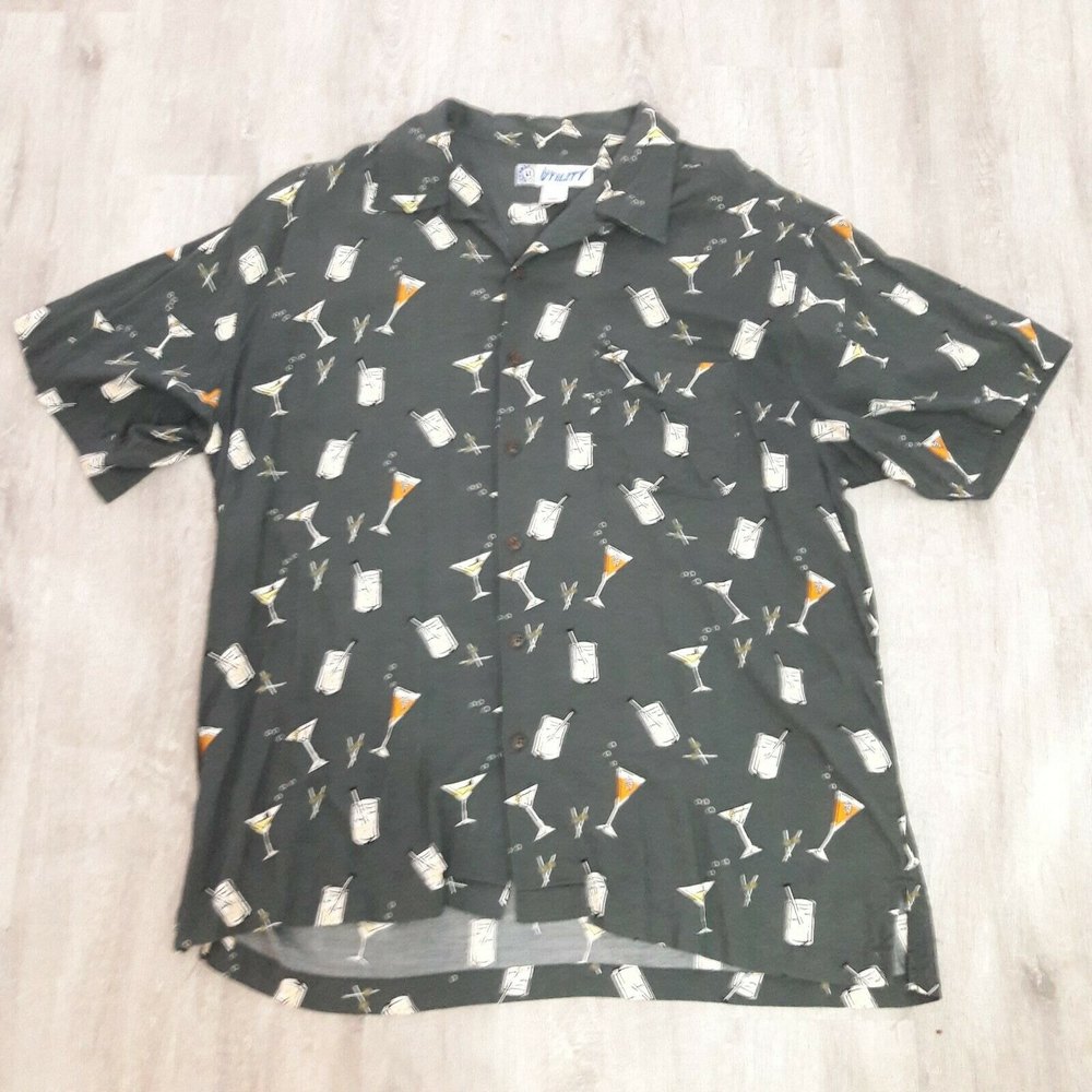 Party Shirt Button Up Having A Drink Short Sleeve Shirt Sz XL Black Utility Mens